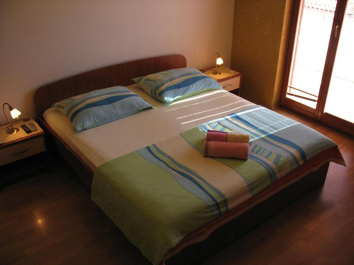 Accomodation Noki21 로비니 외부 사진