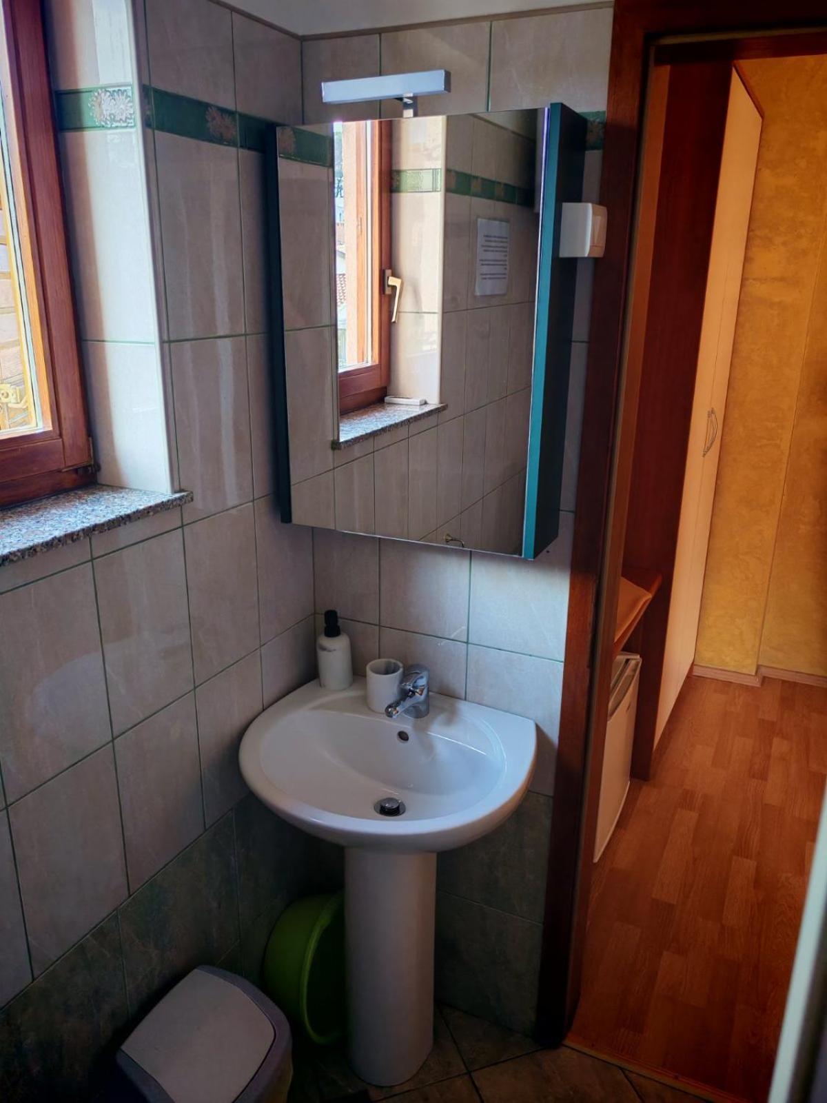 Accomodation Noki21 로비니 외부 사진
